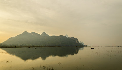 真实辅助“人皇大厅炸金花有挂吗”必胜开挂神器